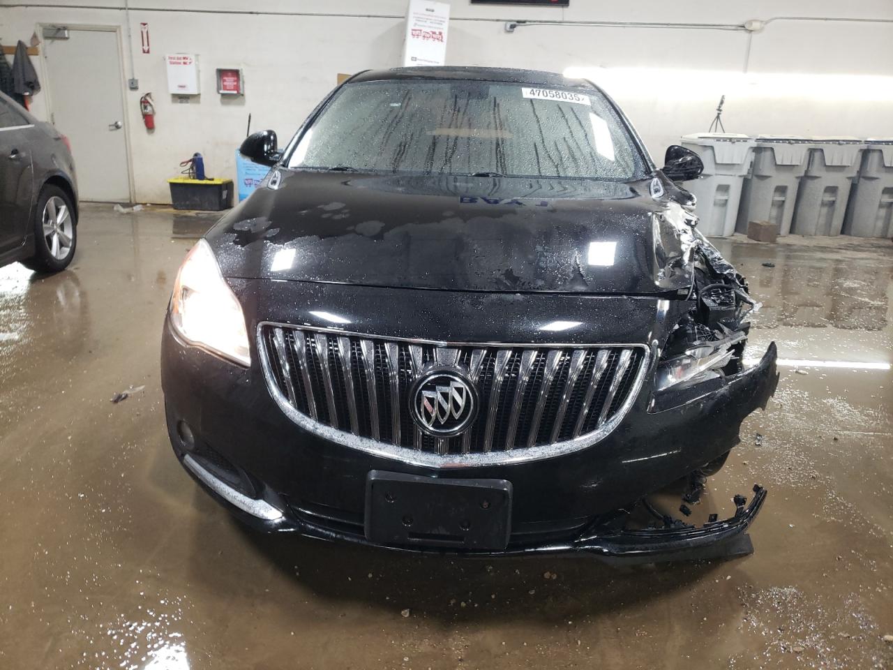 2015 Buick Regal - Image 5
