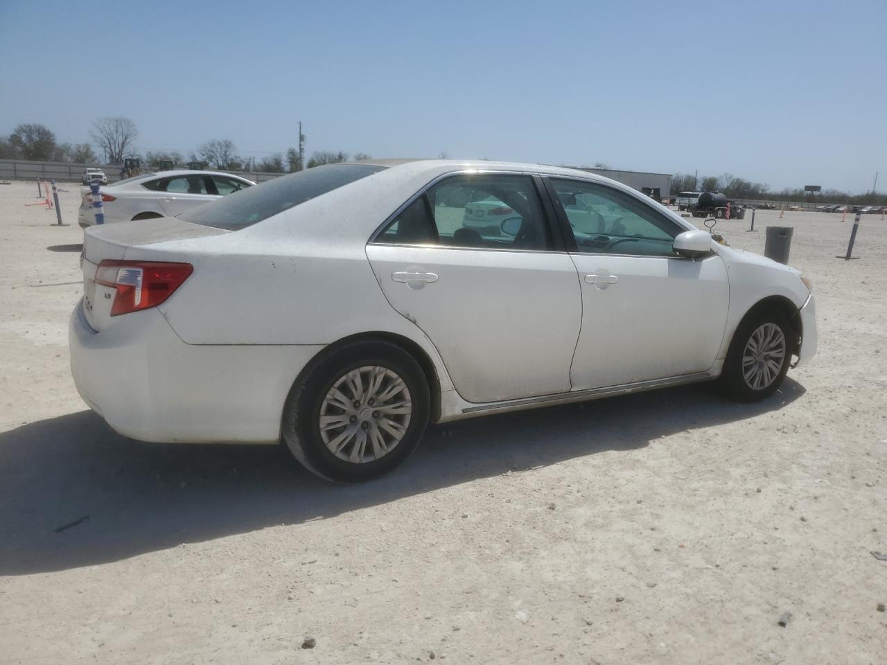 2012 Toyota Camry - Image 3