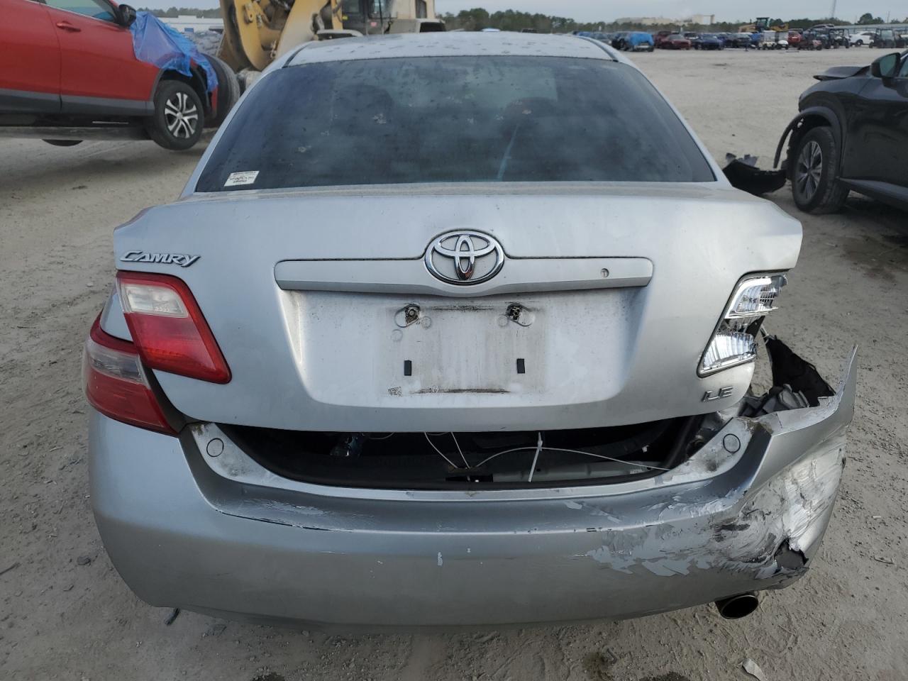 2007 Toyota Camry - Image 6