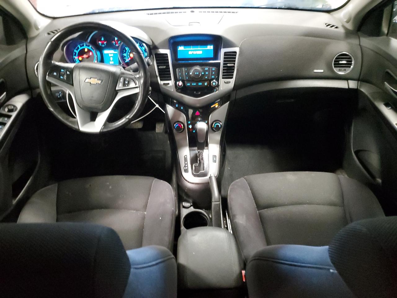 2013 Chevrolet Cruze - Image 8