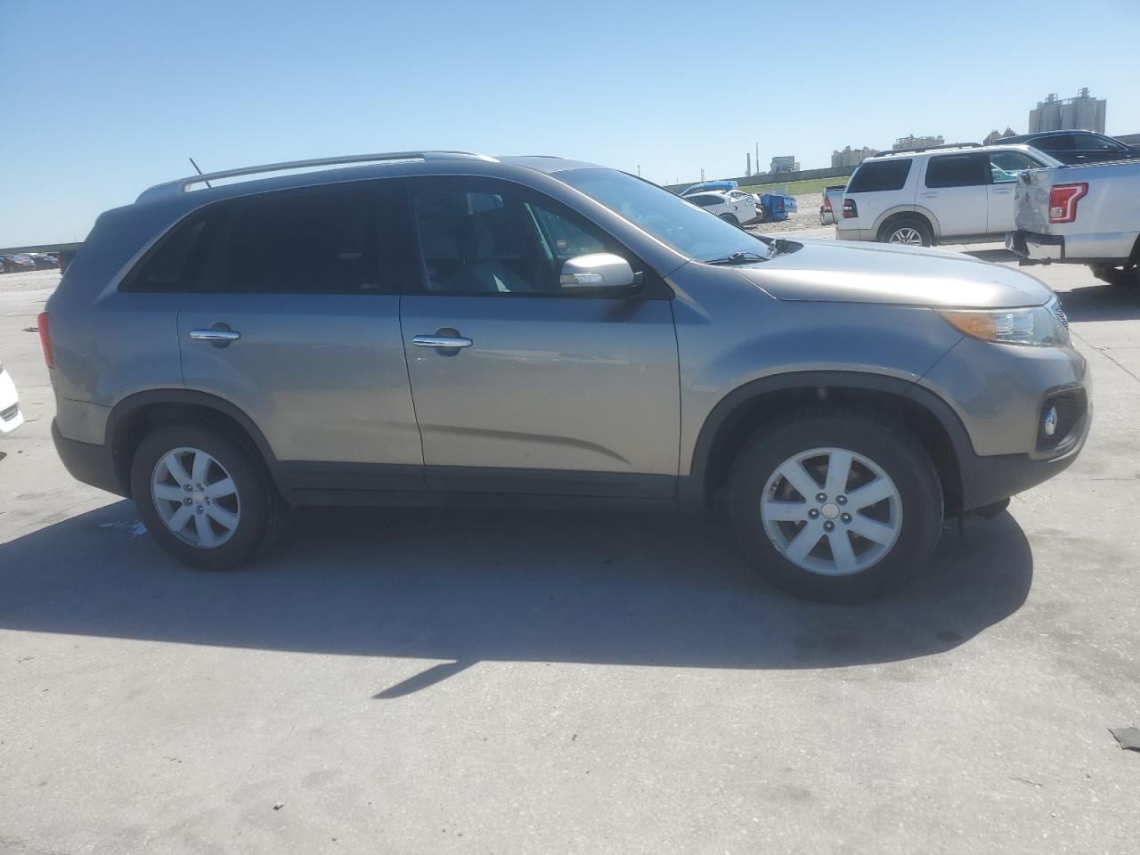 2011 Kia Sorento - Image 4