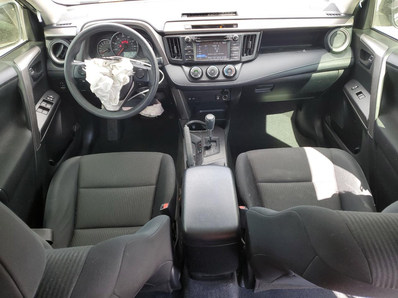 2016 Toyota RAV 4 - Image 8