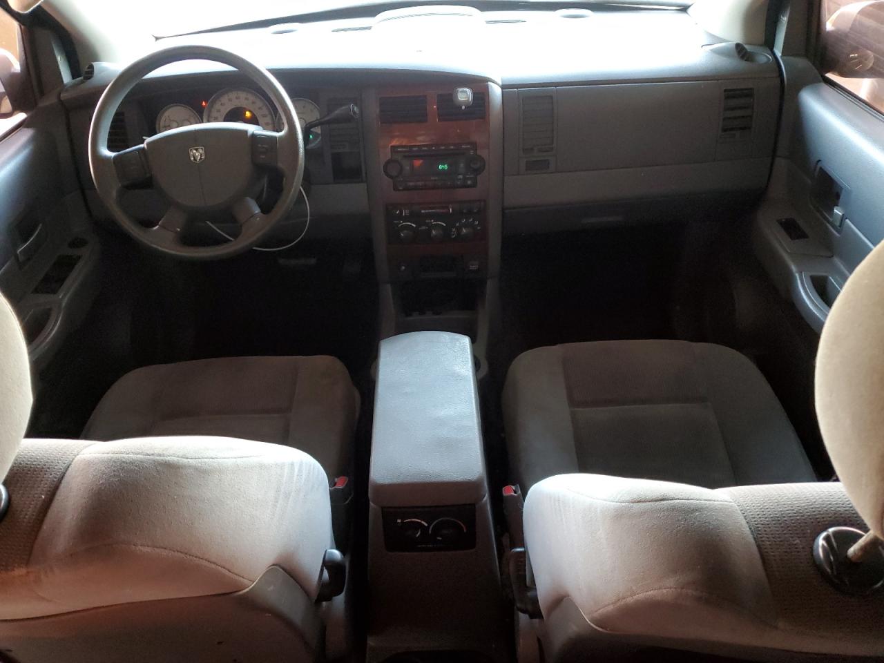 2004 Dodge Durango - Image 8