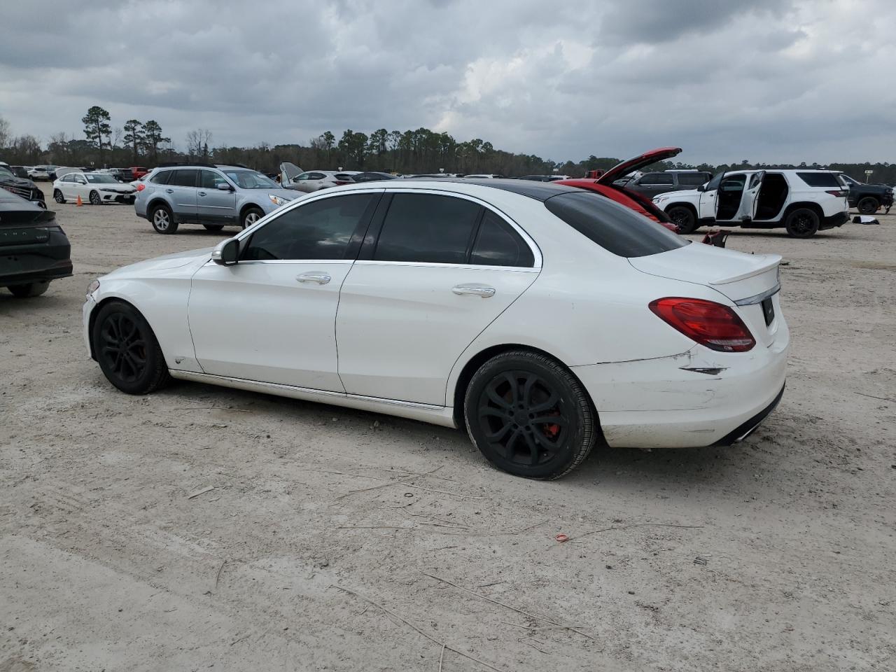 2015 Mercedes-Benz C-klasse - Image 2