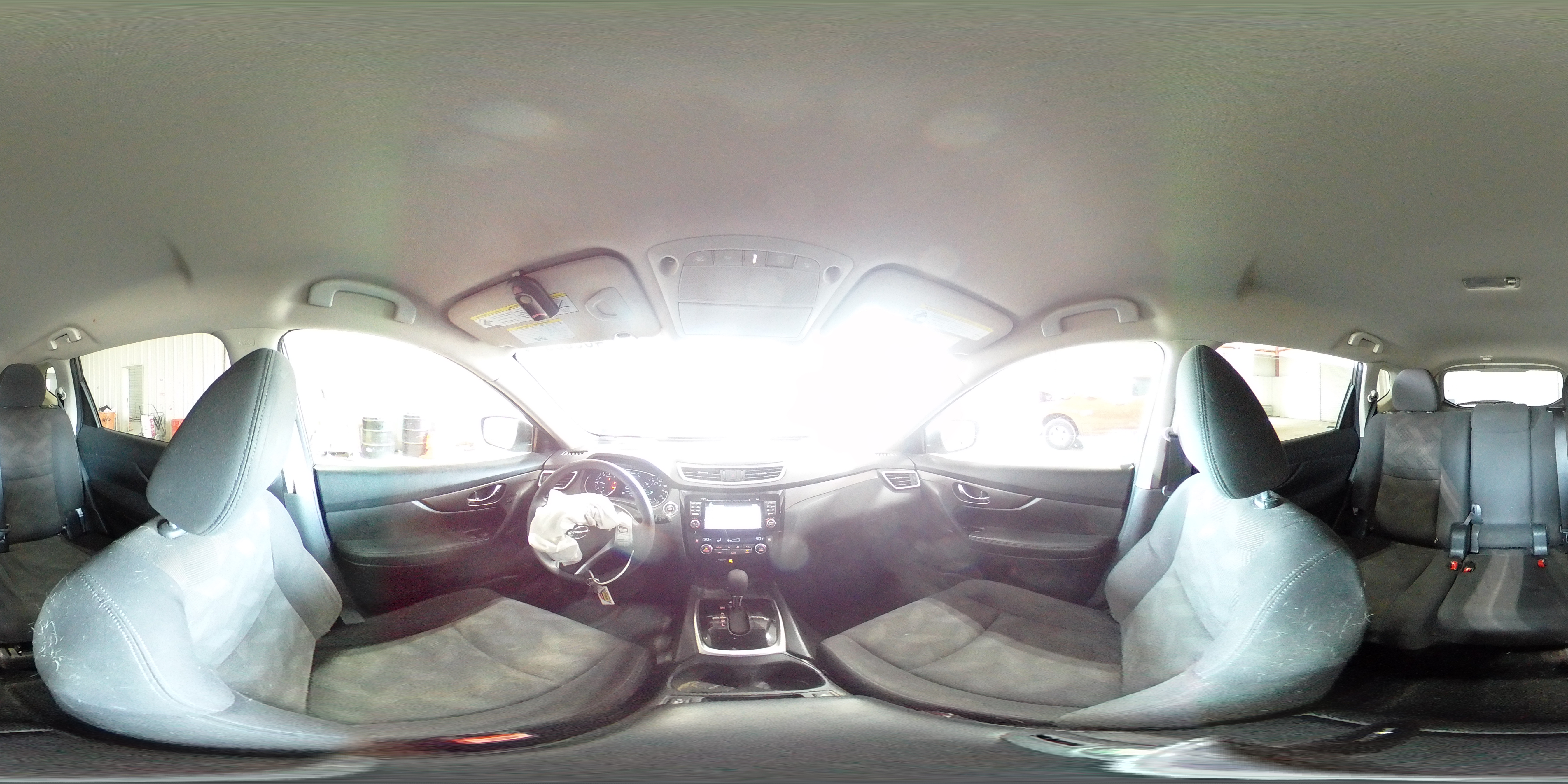 2016 Nissan Rogue - Image 15
