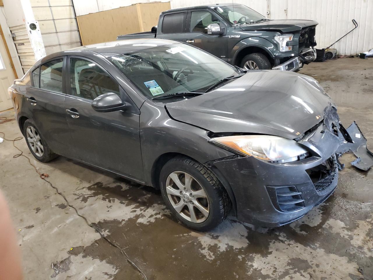 2010 Mazda 3 - Image 4