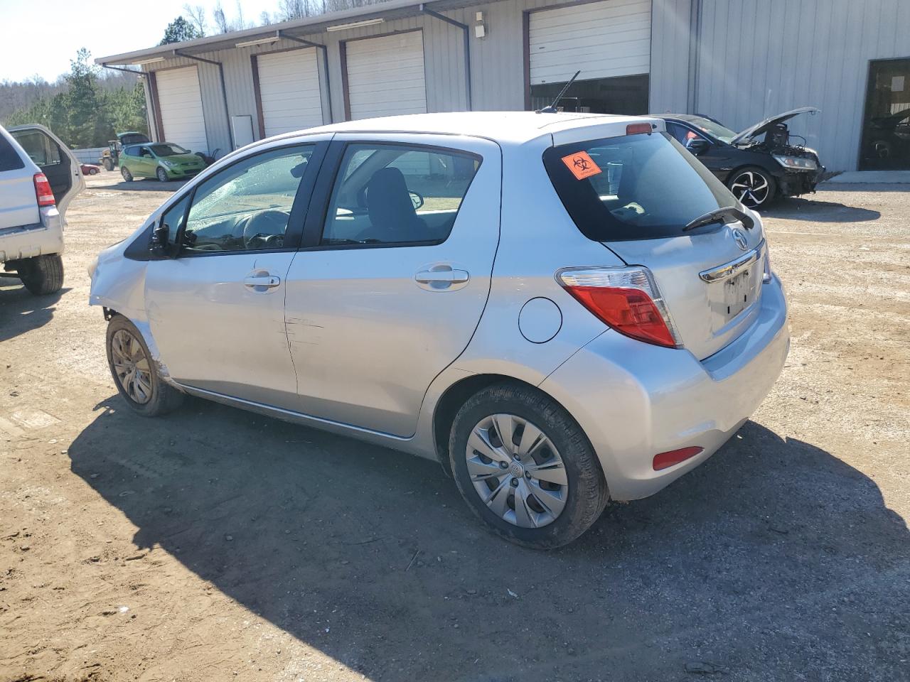 2014 Toyota Yaris - Image 2