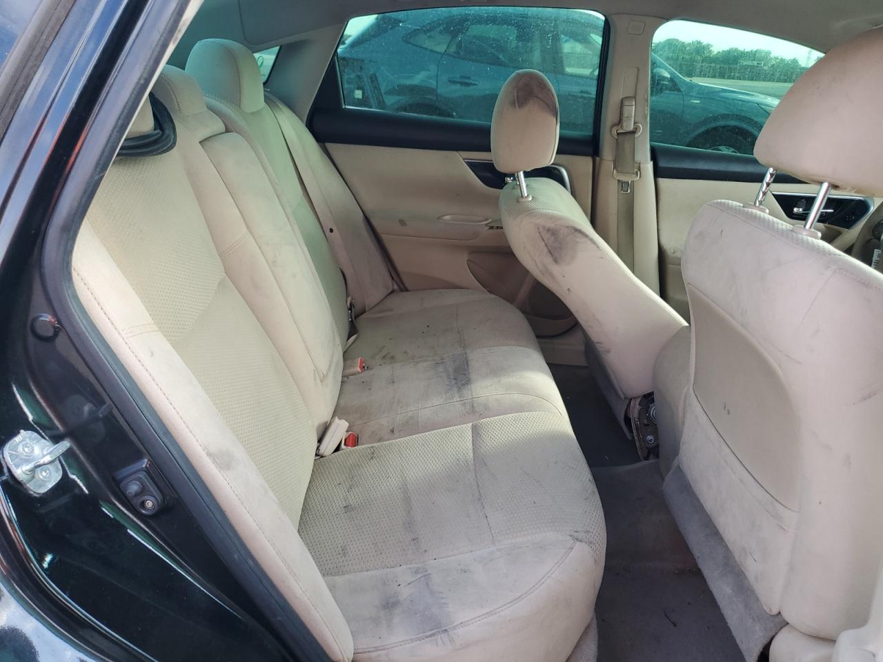 2014 Nissan Altima - Image 10