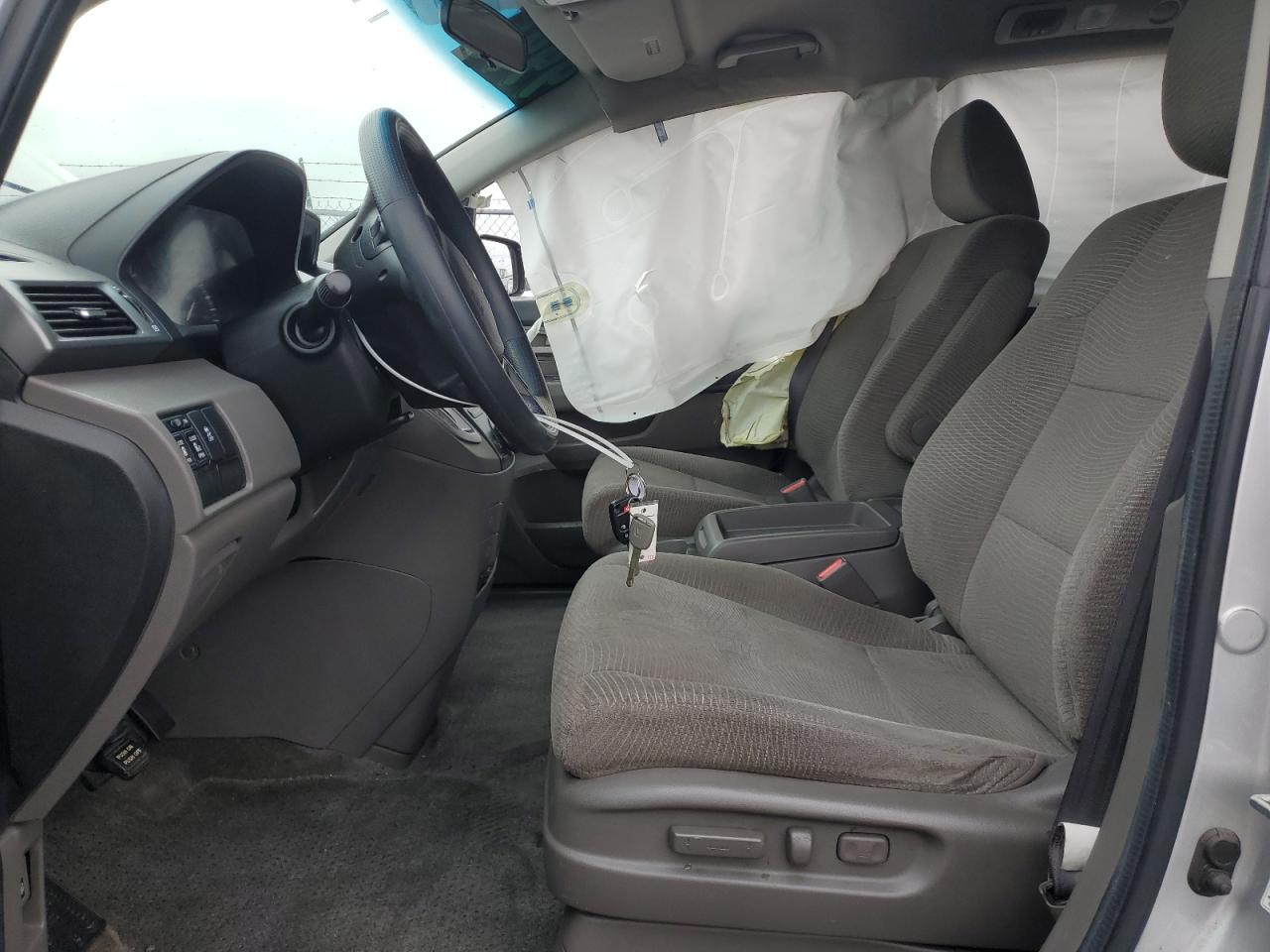 2012 Honda Odyssey - Image 7
