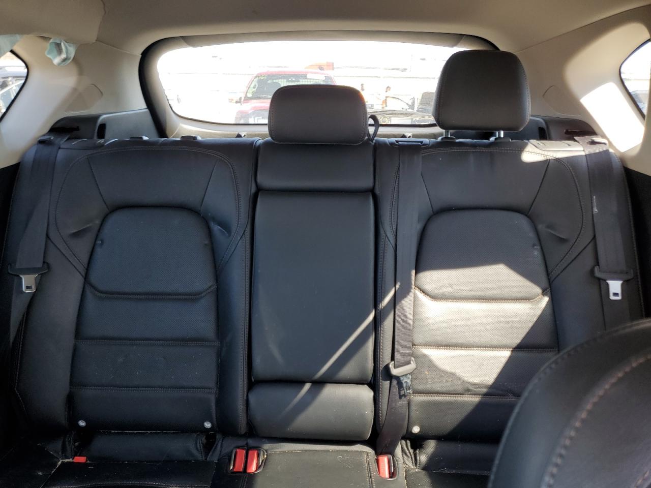 2017 Mazda CX-5 - Image 10