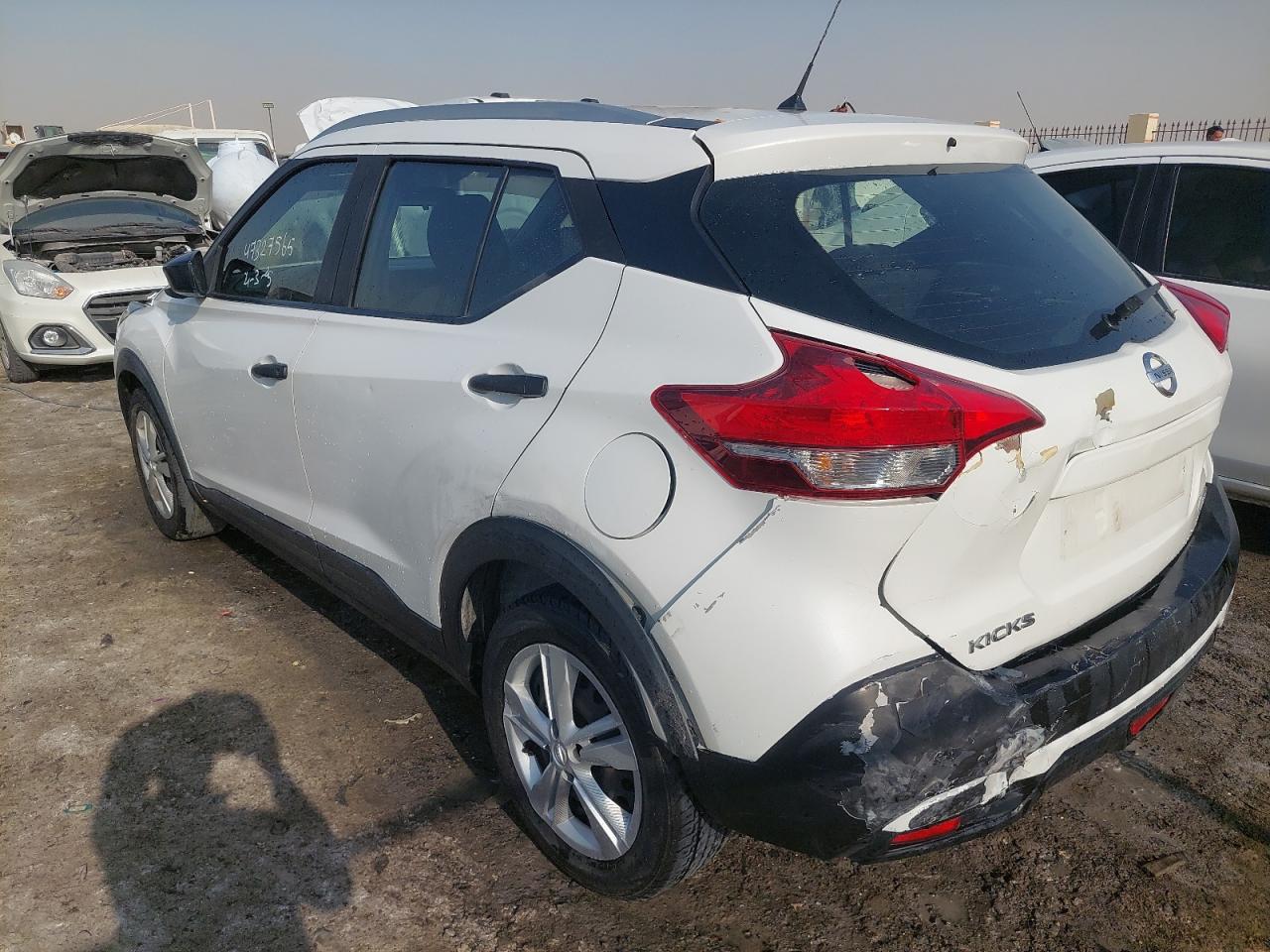 3N1CP5C92JL467802 - 2018 Nissan Kicks - #undefined