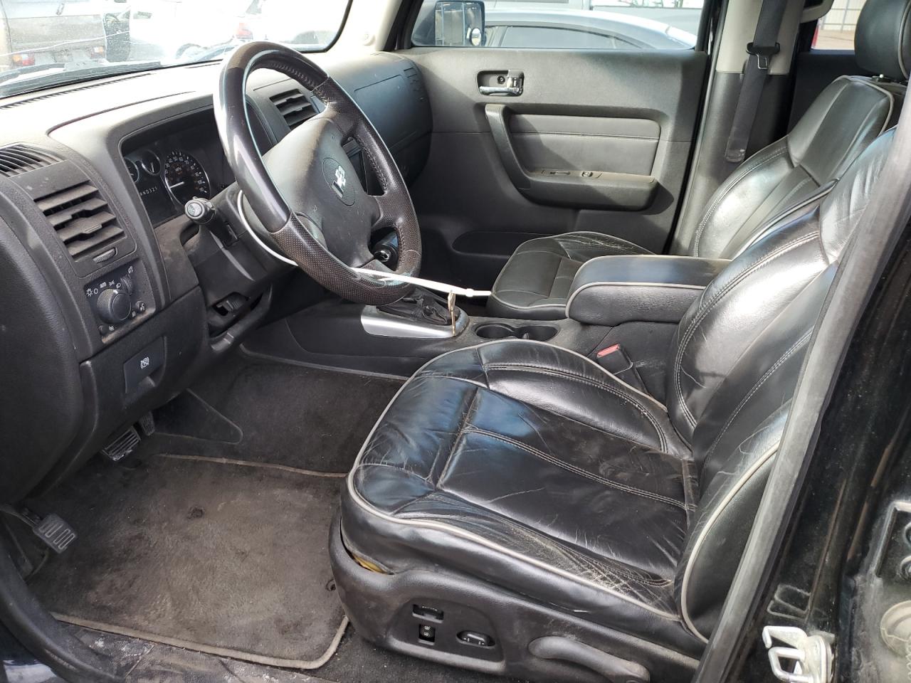 2006 Hummer H3 - Image 7