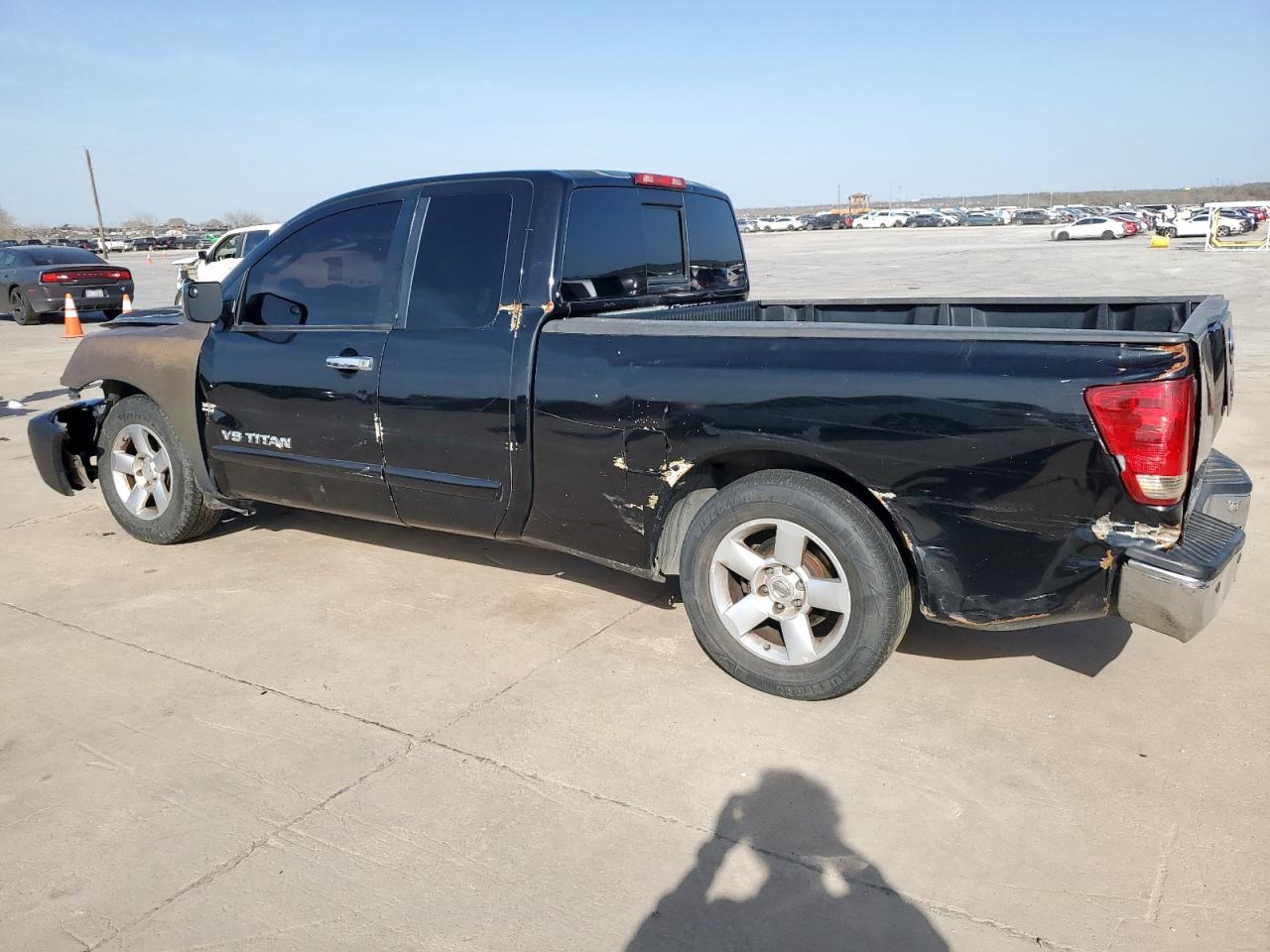 2005 Nissan Titan - Image 2