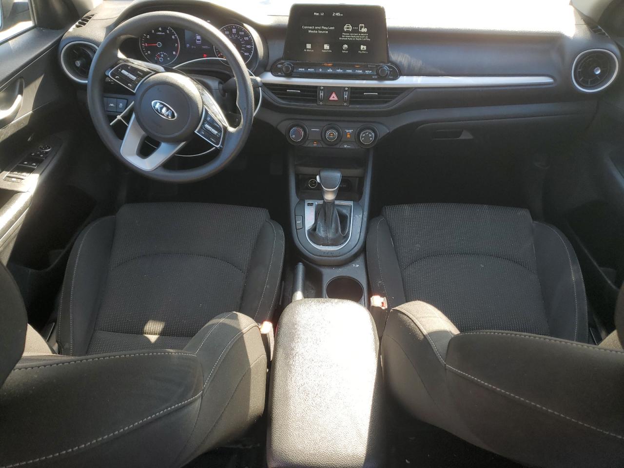 2021 Kia Forte - Image 8