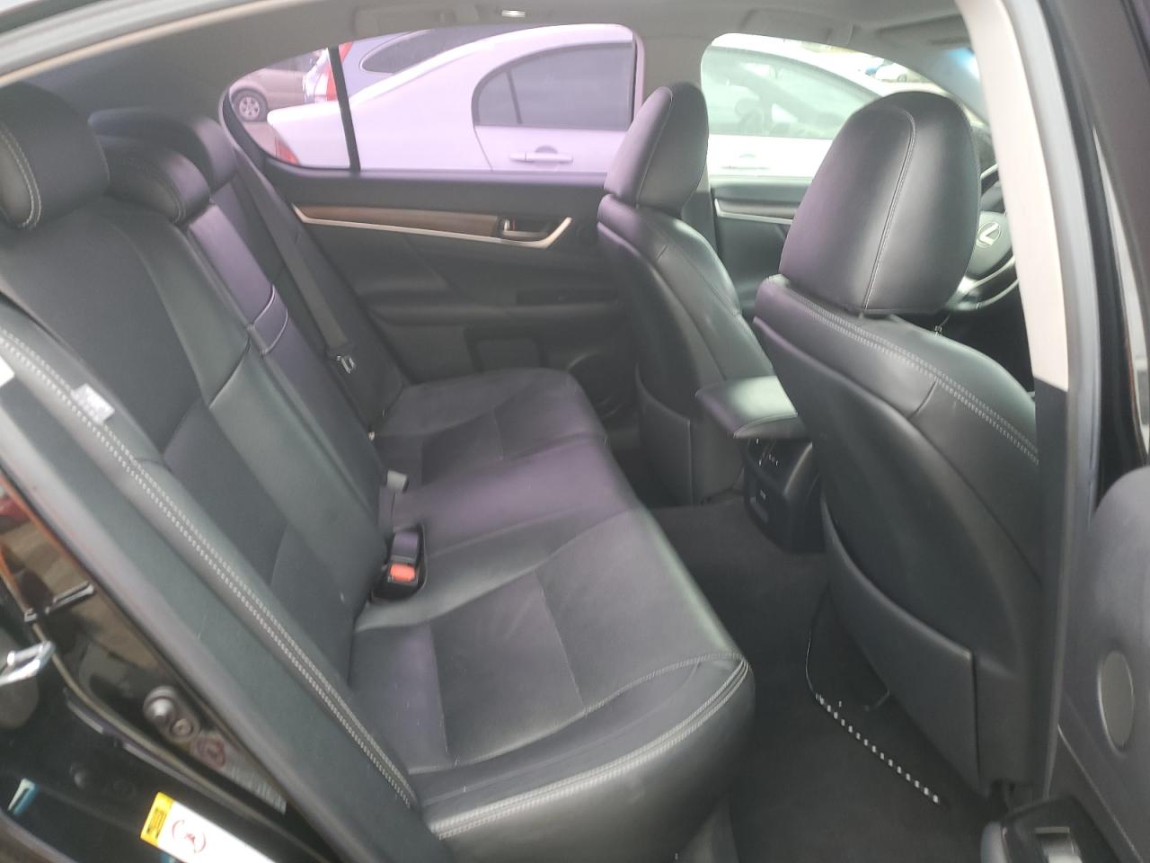 2014 Lexus GS - Image 11