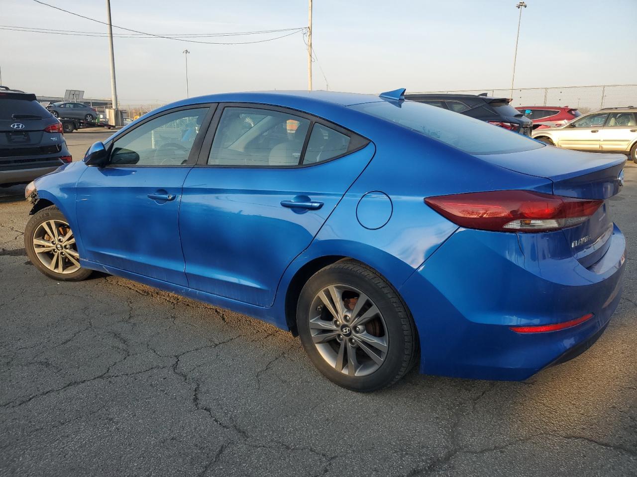 2017 Hyundai Elantra - Image 2