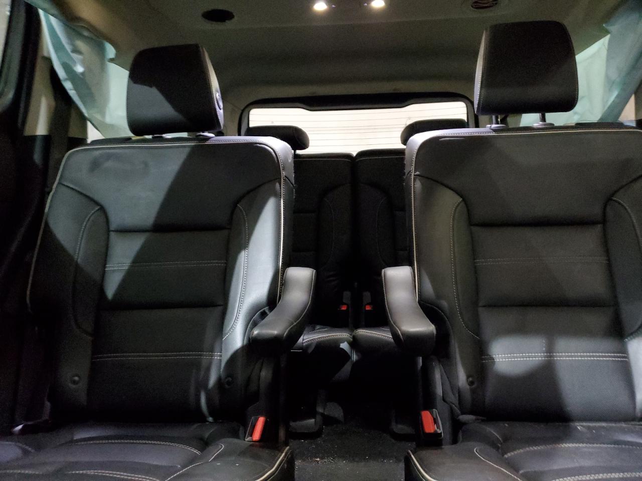 2019 GMC Acadia - Image 10