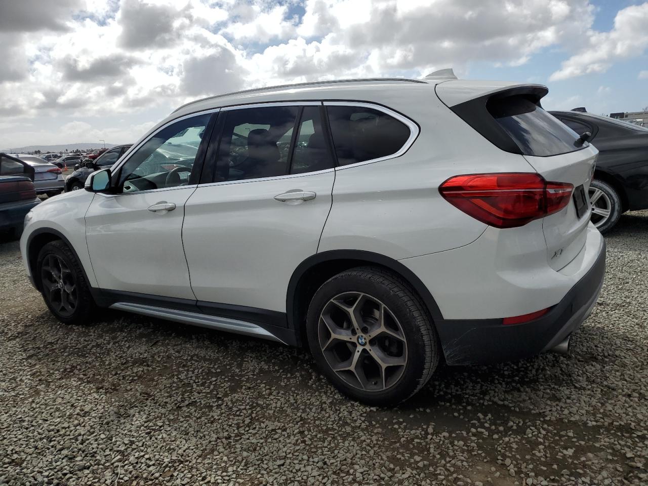 2018 BMW X1 - Image 2