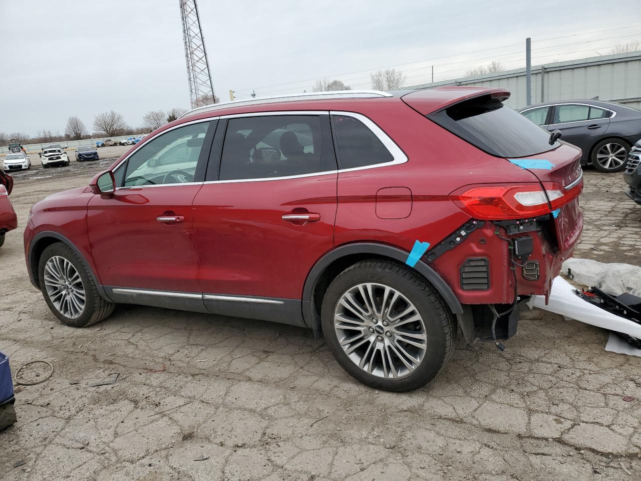 2016 Lincoln MKX - Image 2
