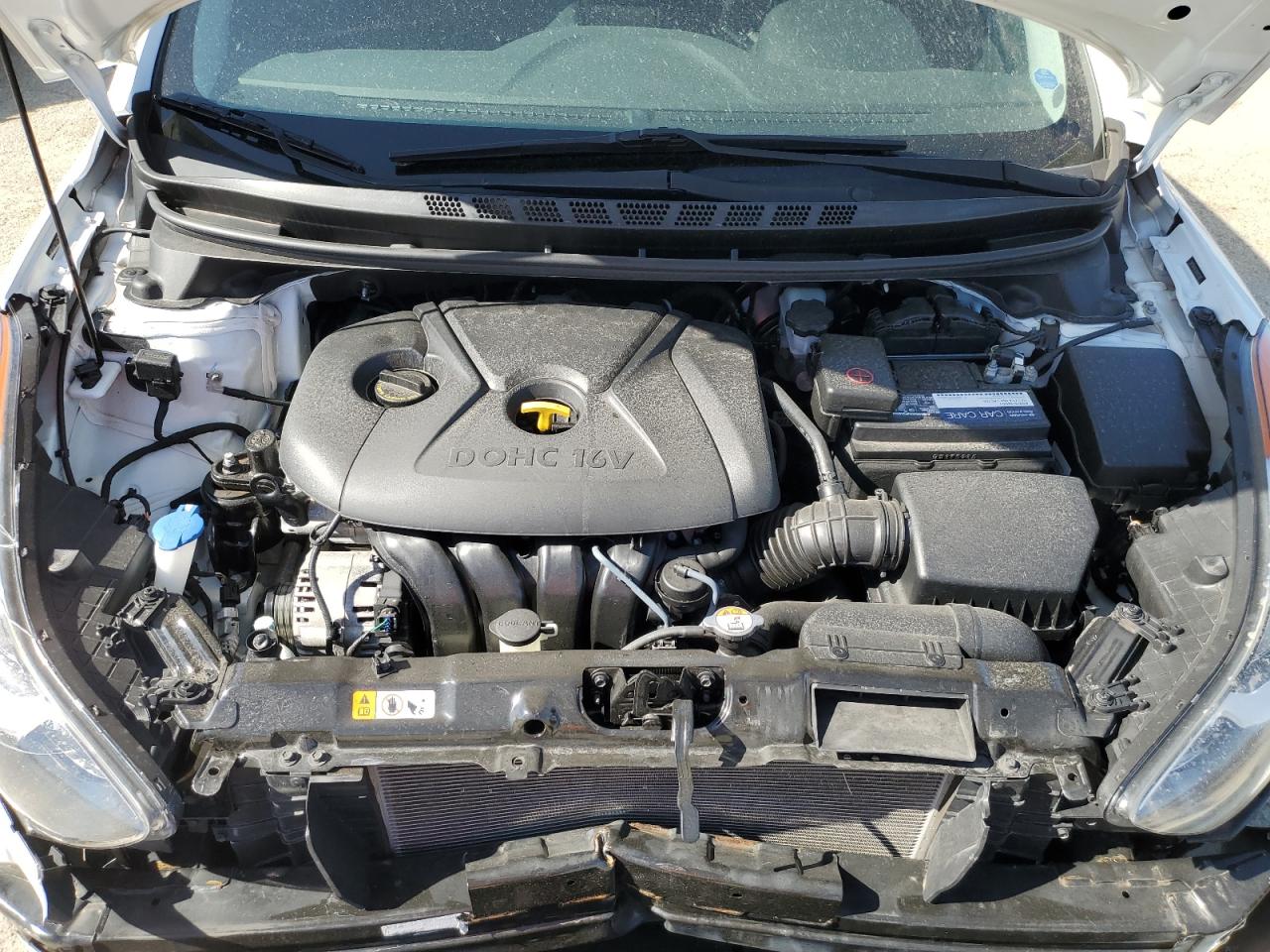 2013 Hyundai Elantra - Image 11