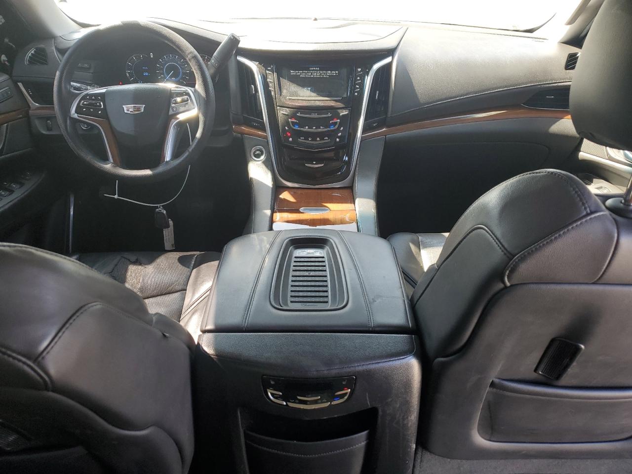 2019 Cadillac Escalade - Image 8
