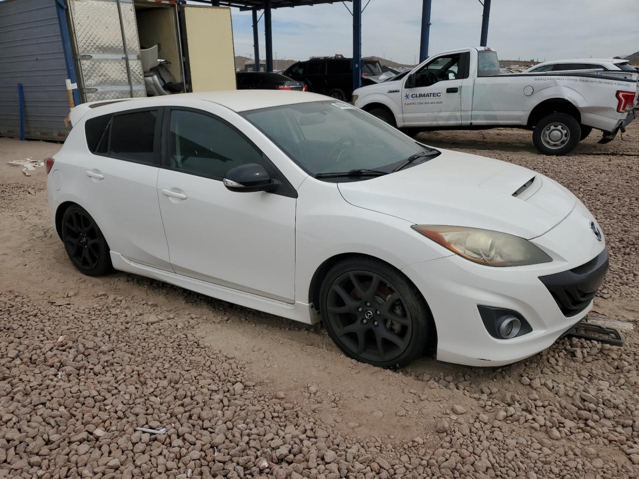 2013 Mazda 3 - Image 4