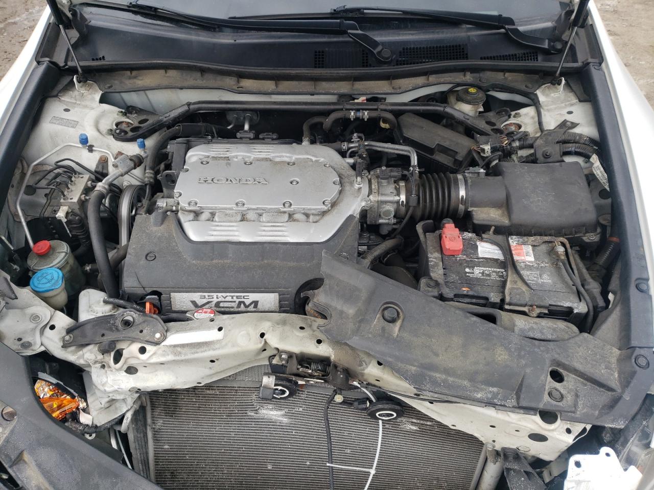 2012 Honda Accord - Image 11