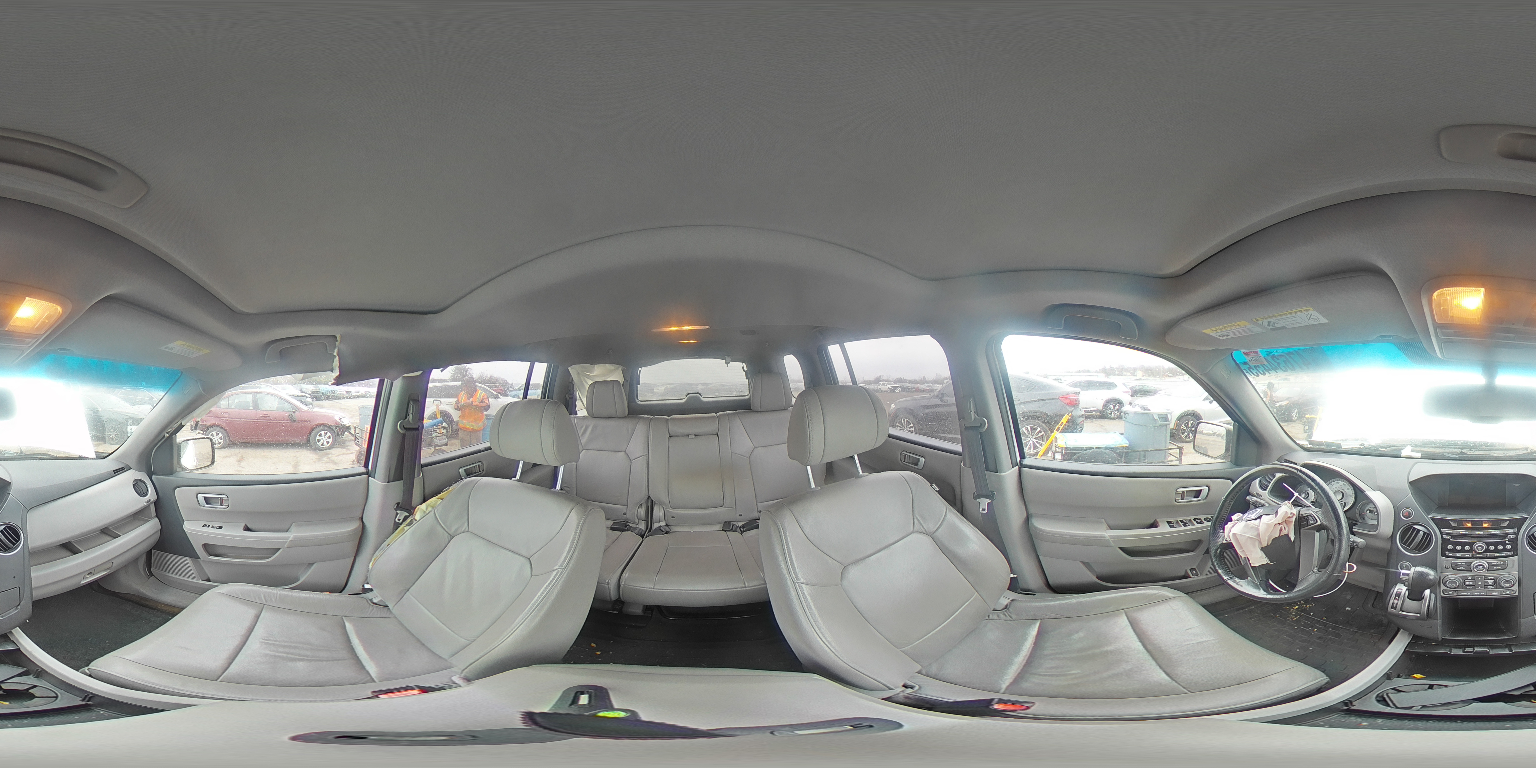 2015 Honda Pilot - Image 14