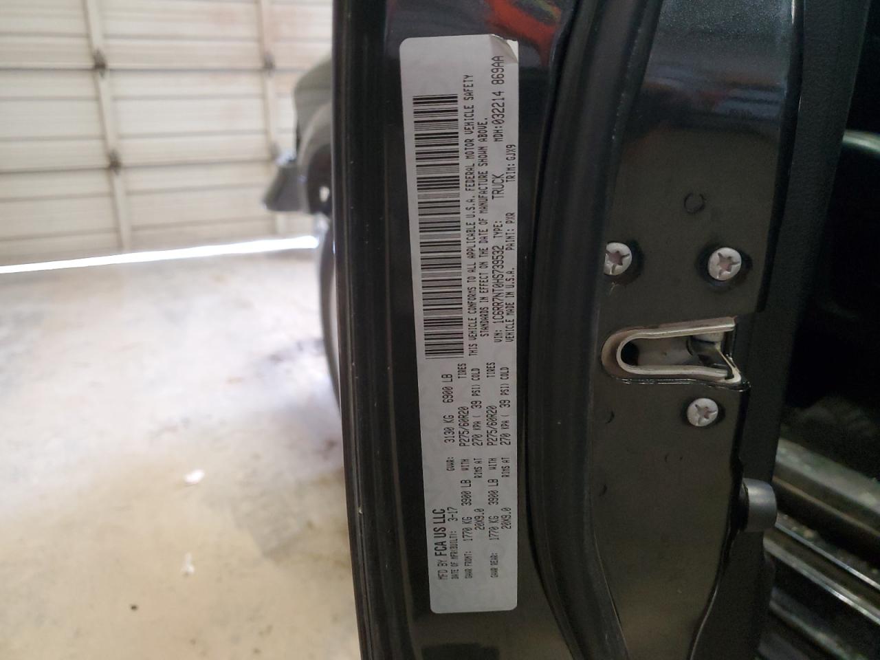 2017 RAM 1500 - Image 15