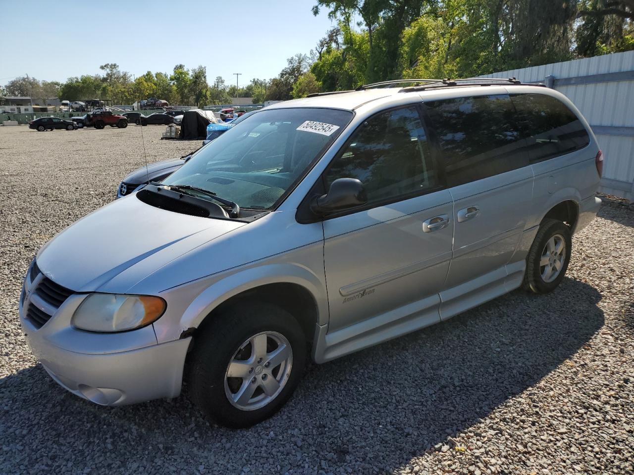 2005 Dodge Grand Caravan Sxt for Sale in Riverview, FL - Minor Dent/Scratches