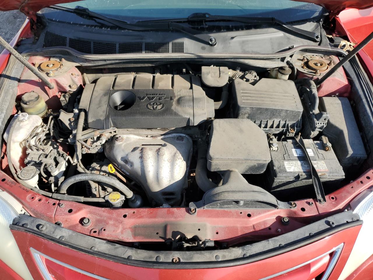 2010 Toyota Camry - Image 11
