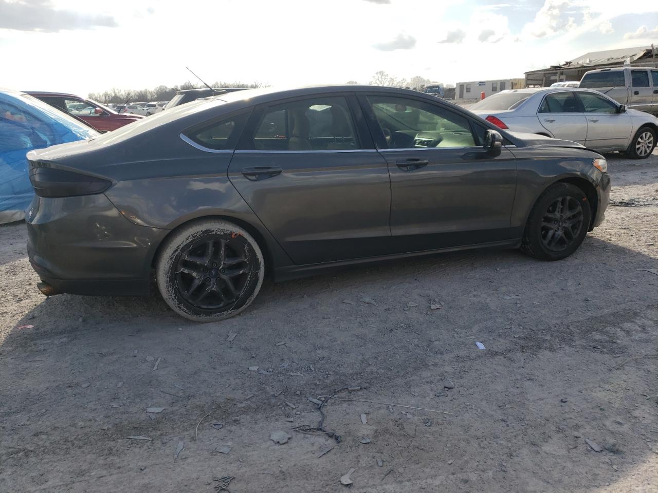 2016 Ford Fusion - Image 3