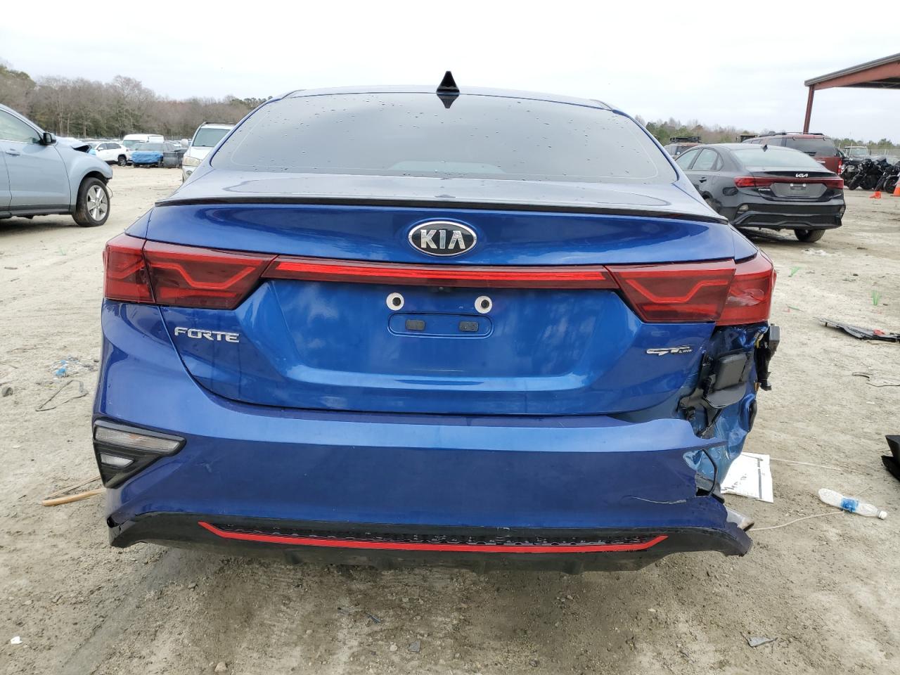 2020 Kia Forte - Image 6