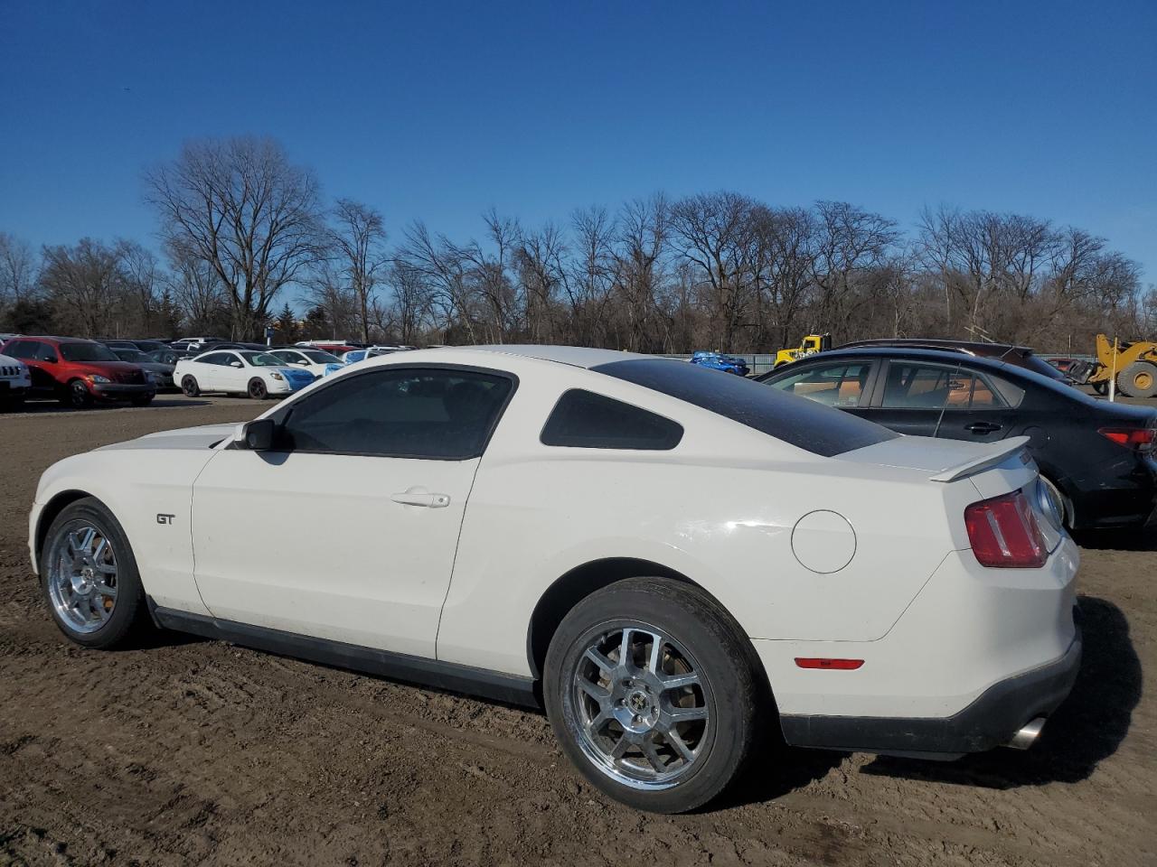 2010 Ford Mustang - Image 2