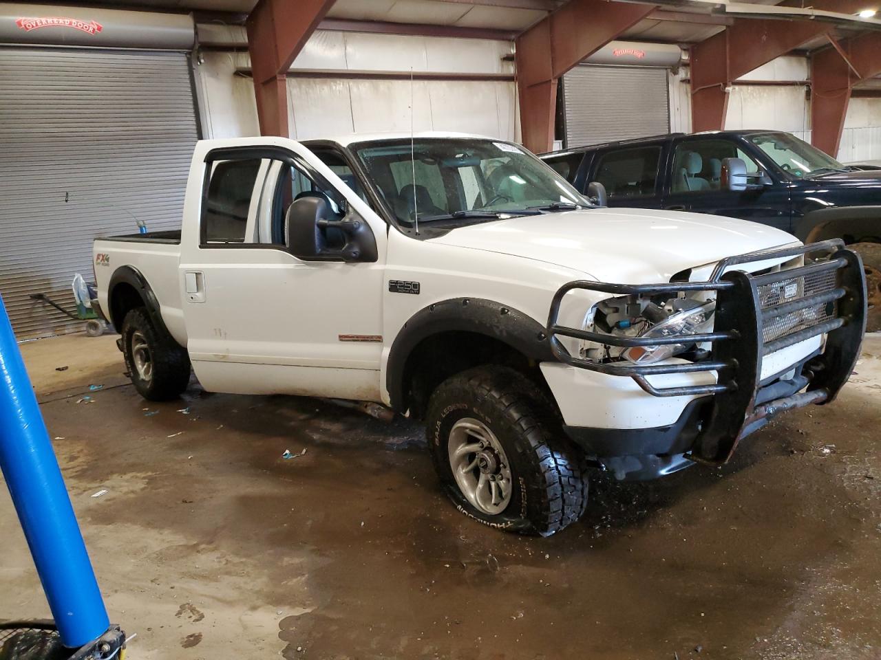 2004 Ford F250 - Image 4
