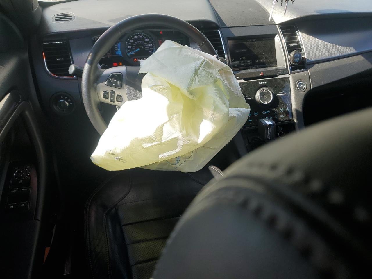 2015 Ford Taurus Sho VIN: 1FAHP2KT4FG158882 Lot: 50691495