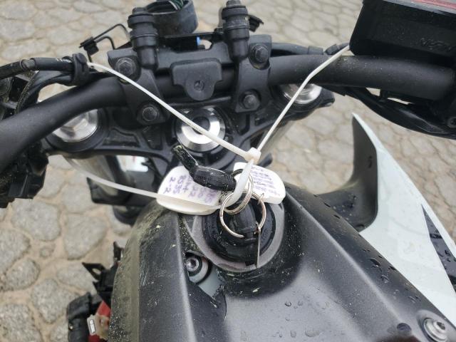  KAWASAKI ER650 K 2022 Два тони