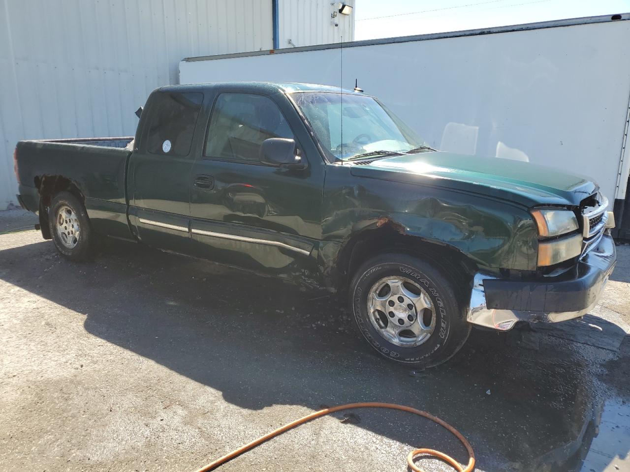 2003 Chevrolet Silverado - Image 4