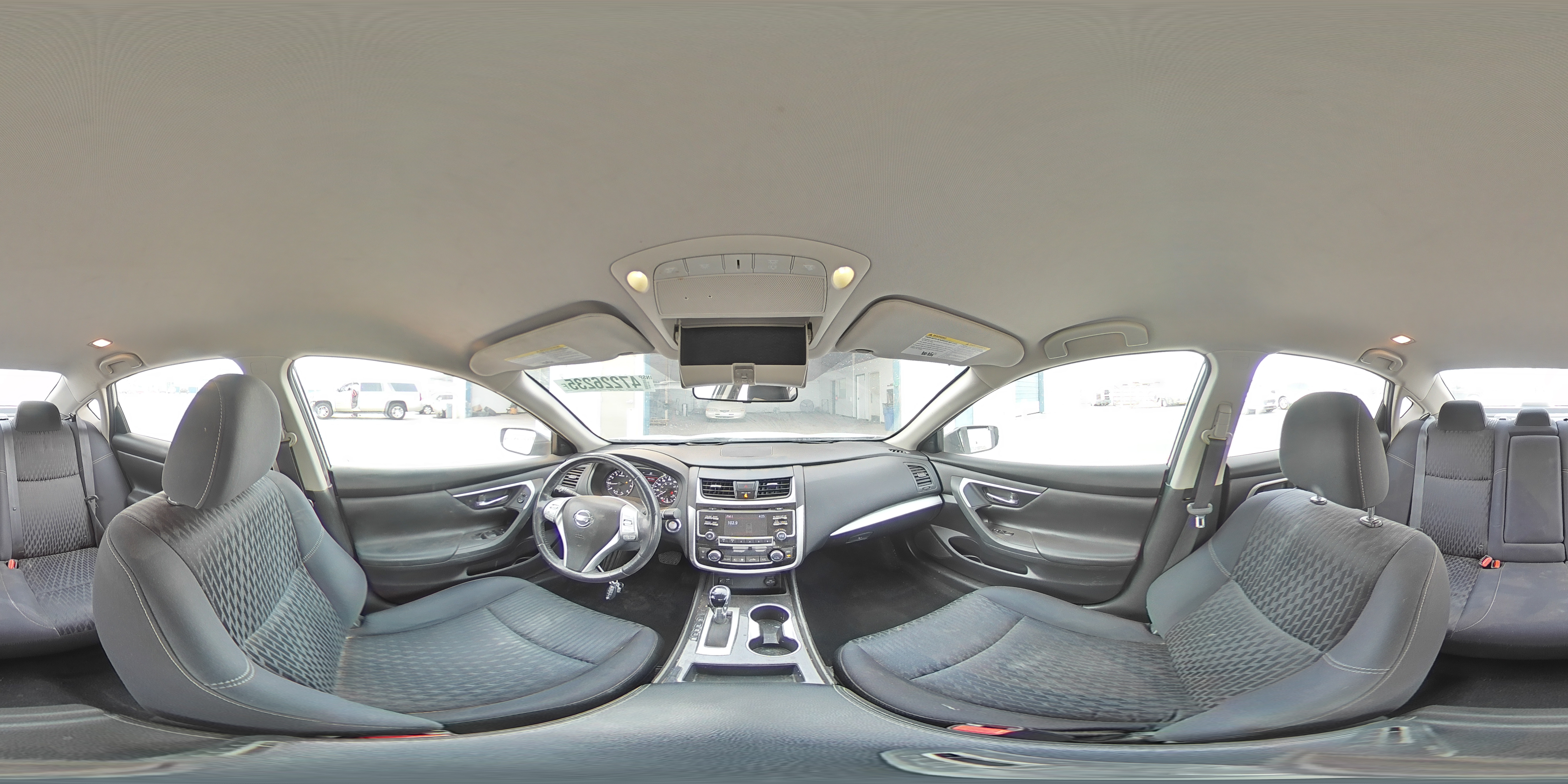 2018 Nissan Altima - Image 13