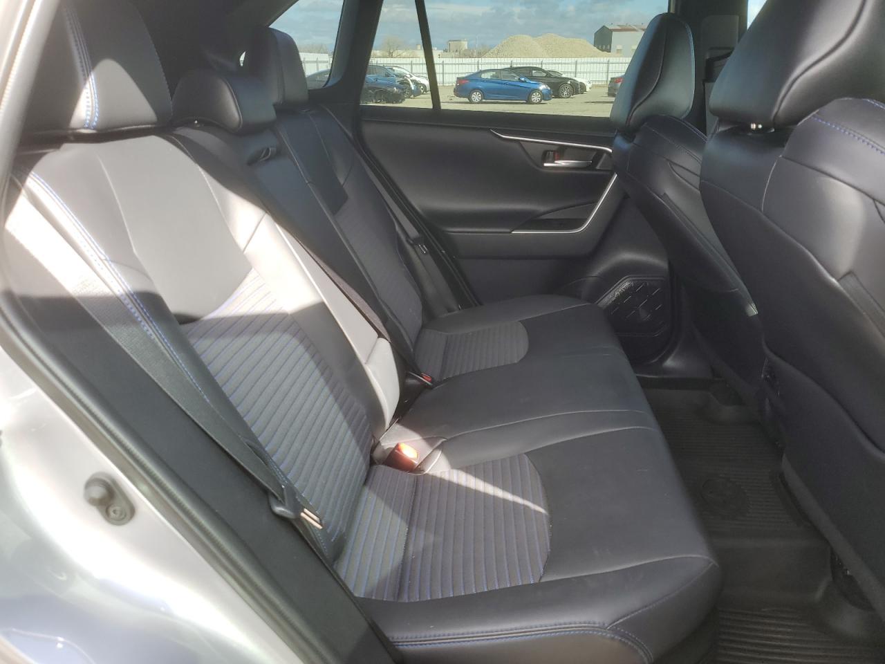 2021 Toyota RAV 4 - Image 11