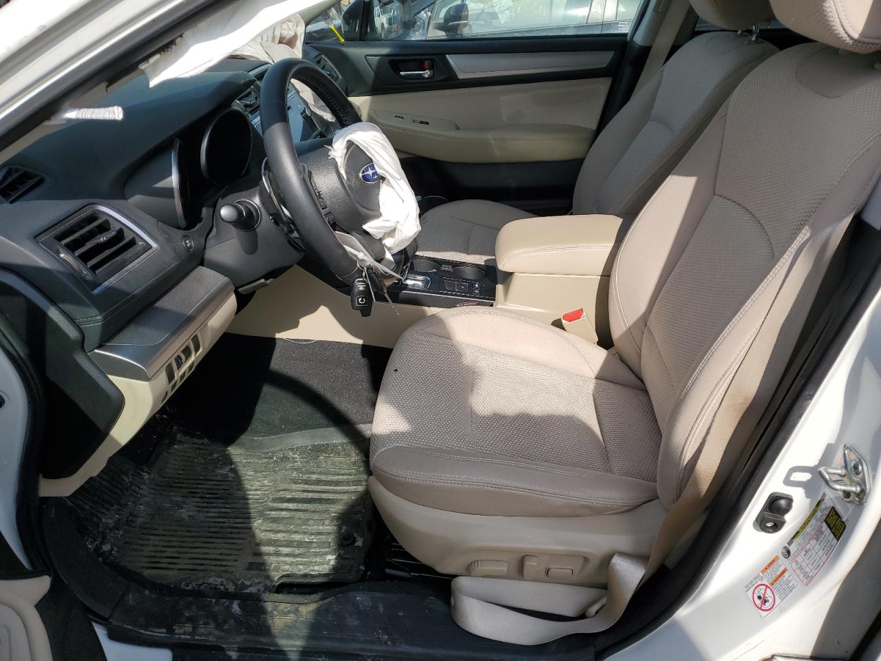 2019 Subaru Outback - Image 7