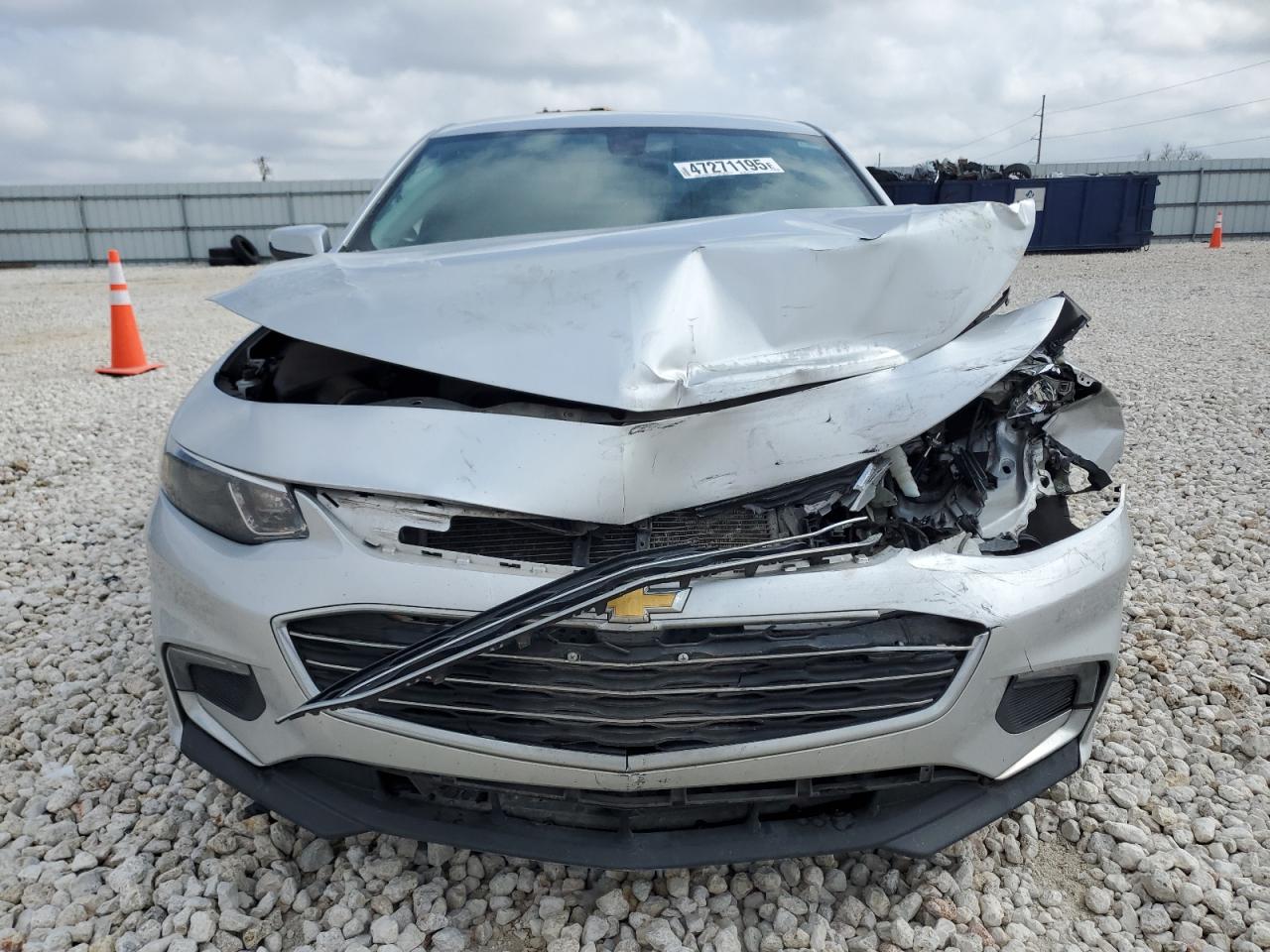 2018 Chevrolet Malibu - Image 5