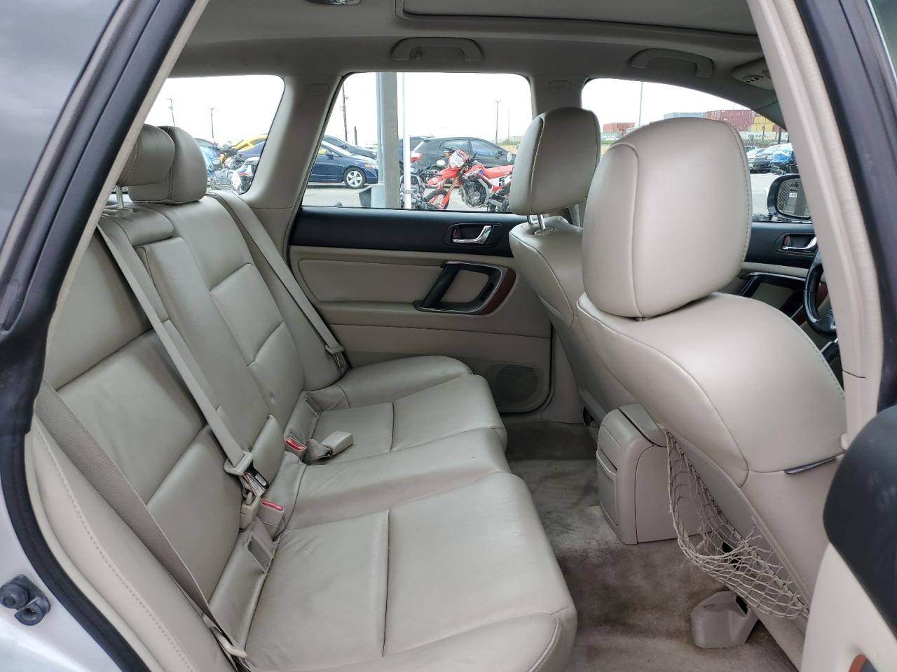 2006 Subaru Legacy - Image 10