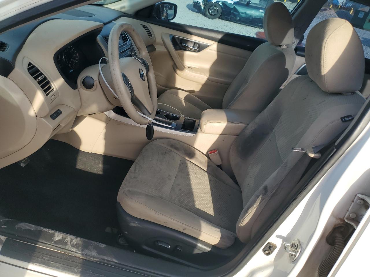 2015 Nissan Altima - Image 7