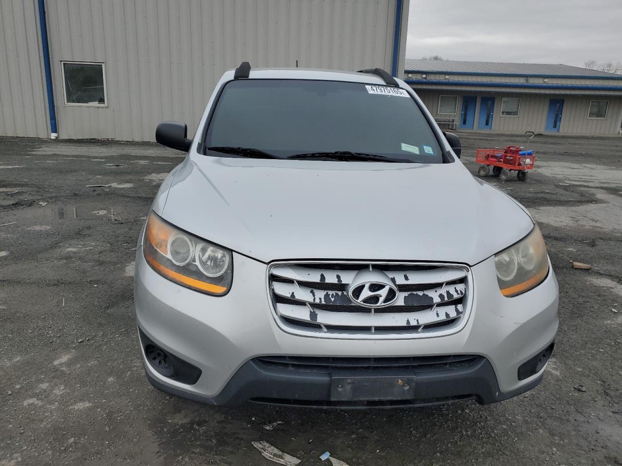 2011 Hyundai Santa Fe - Image 5