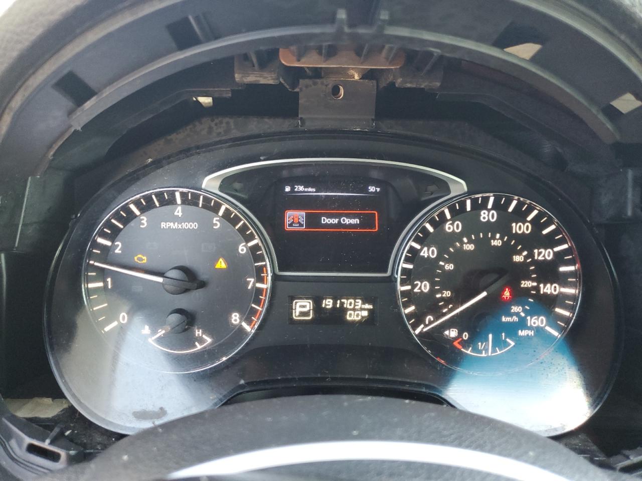 2014 Nissan Altima - Image 9