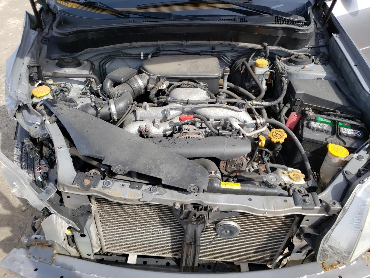 2010 Subaru Forester - Image 12
