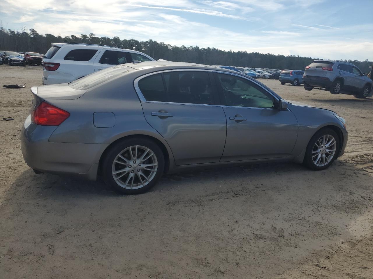 2013 Infiniti G - Image 3