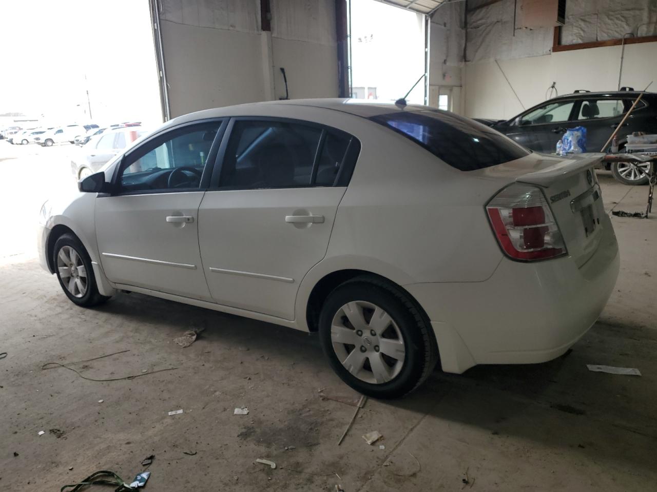 2011 Nissan Sentra - Image 2