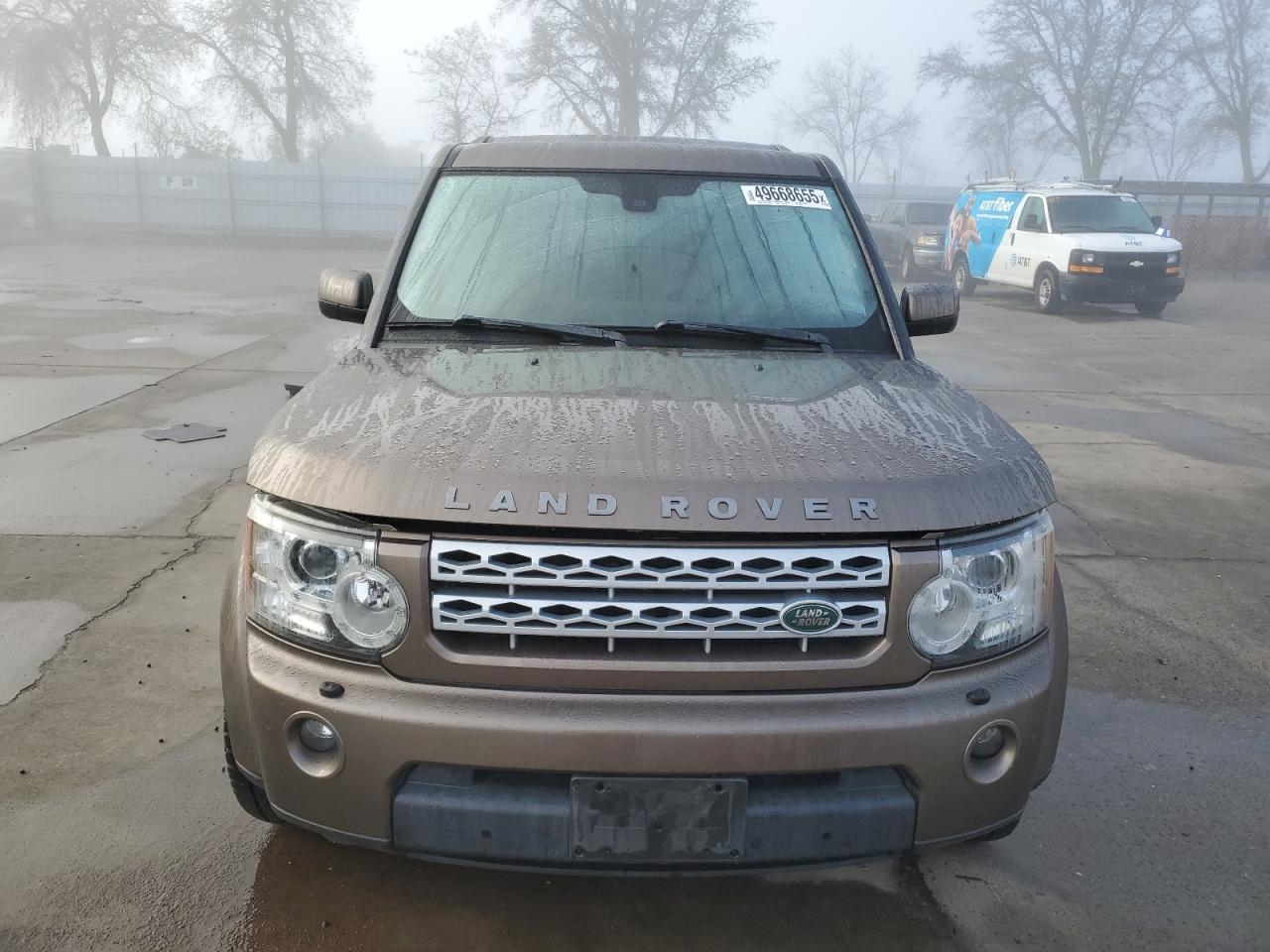 2012 Land Rover LR4 - Image 5